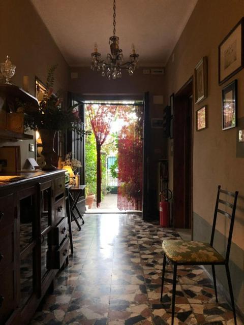 Casa Cambini Bed & Breakfast Marina di Massa Bagian luar foto