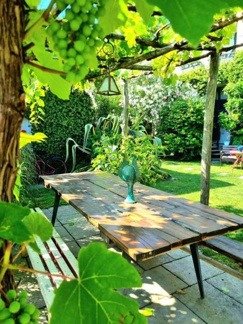 Casa Cambini Bed & Breakfast Marina di Massa Bagian luar foto